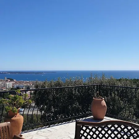 La Mertiniere *